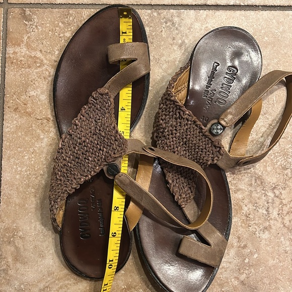 Cydwoq toe ring ankle strap taupe gray Brown woven Leather Sandals - Picture 11 of 14